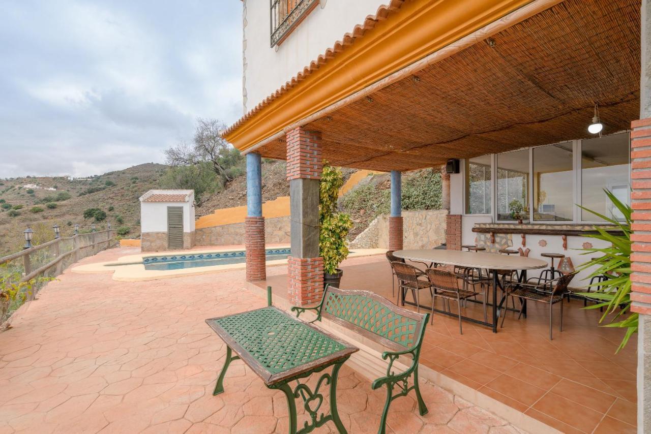 הוילה Sayalonga Cortijo La Encina מראה חיצוני תמונה