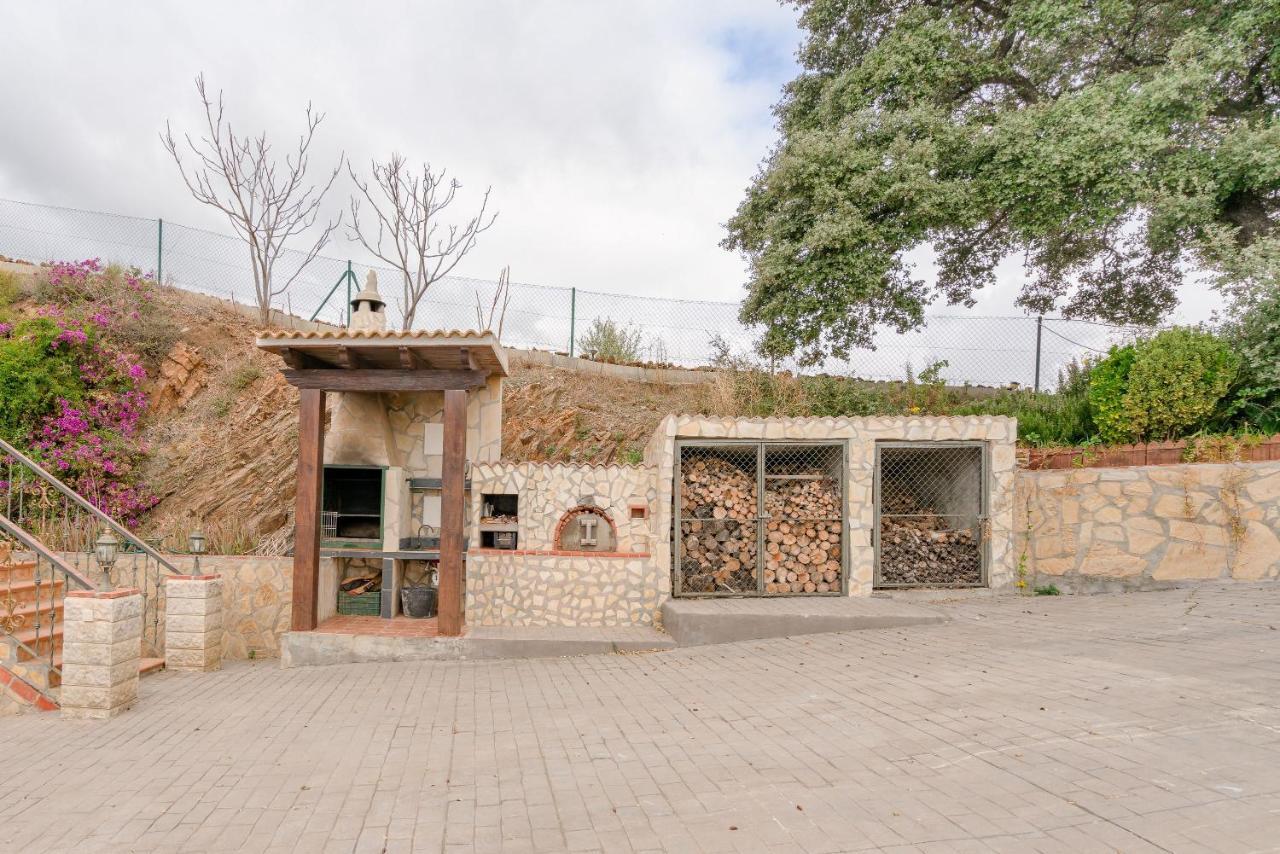 הוילה Sayalonga Cortijo La Encina מראה חיצוני תמונה