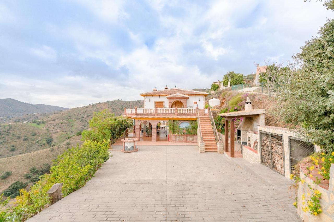 הוילה Sayalonga Cortijo La Encina מראה חיצוני תמונה